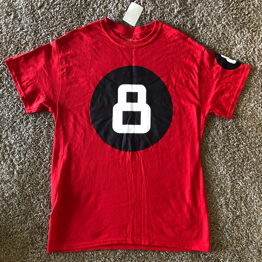 8 symbol T-Shirt
